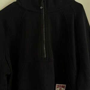 Lululemon cropped Black Hoodie